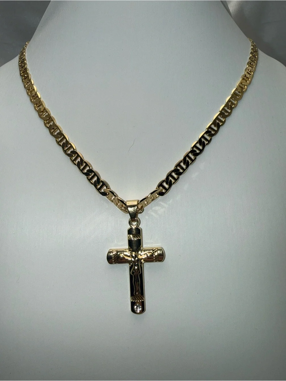23 Inch 5.8mm Mariner Link Chain with Cross Pendant 18k dropped, 14k stamped